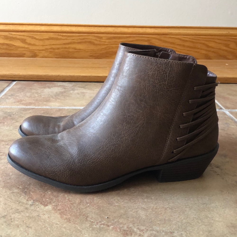 Booties - Picture 3 of 5